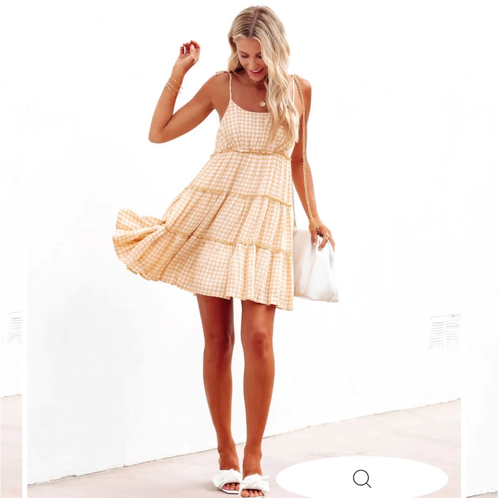 Gingham Dress - Picture 4 of 10
